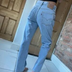 Levi's Women's Light Blue Straight Jeans